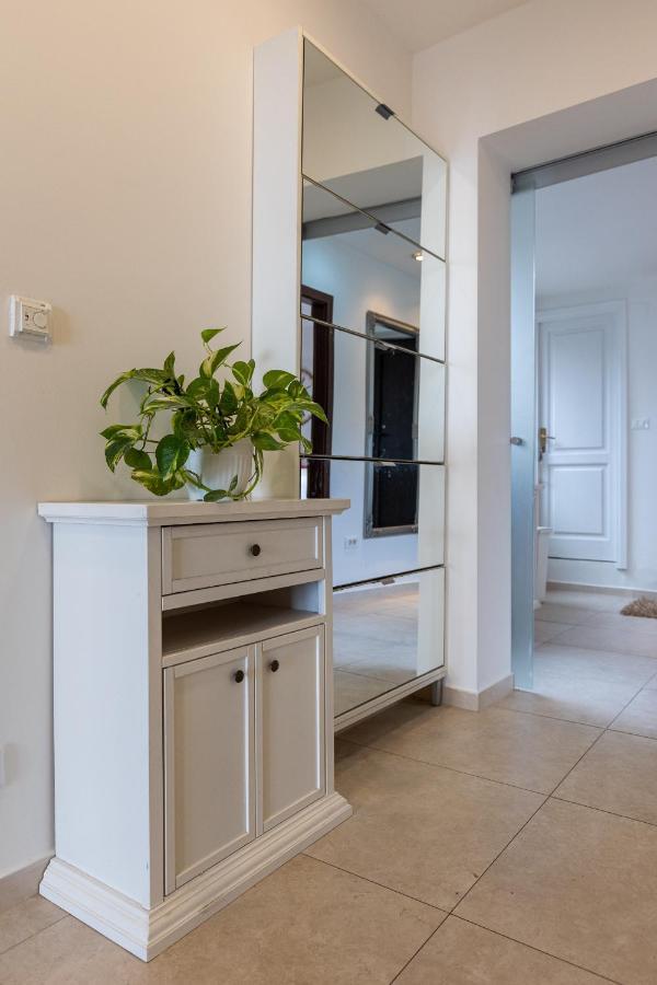 ドゥブロブニクO'Lord - Luxury Sea View Apt Near Old Townアパートメント エクステリア 写真