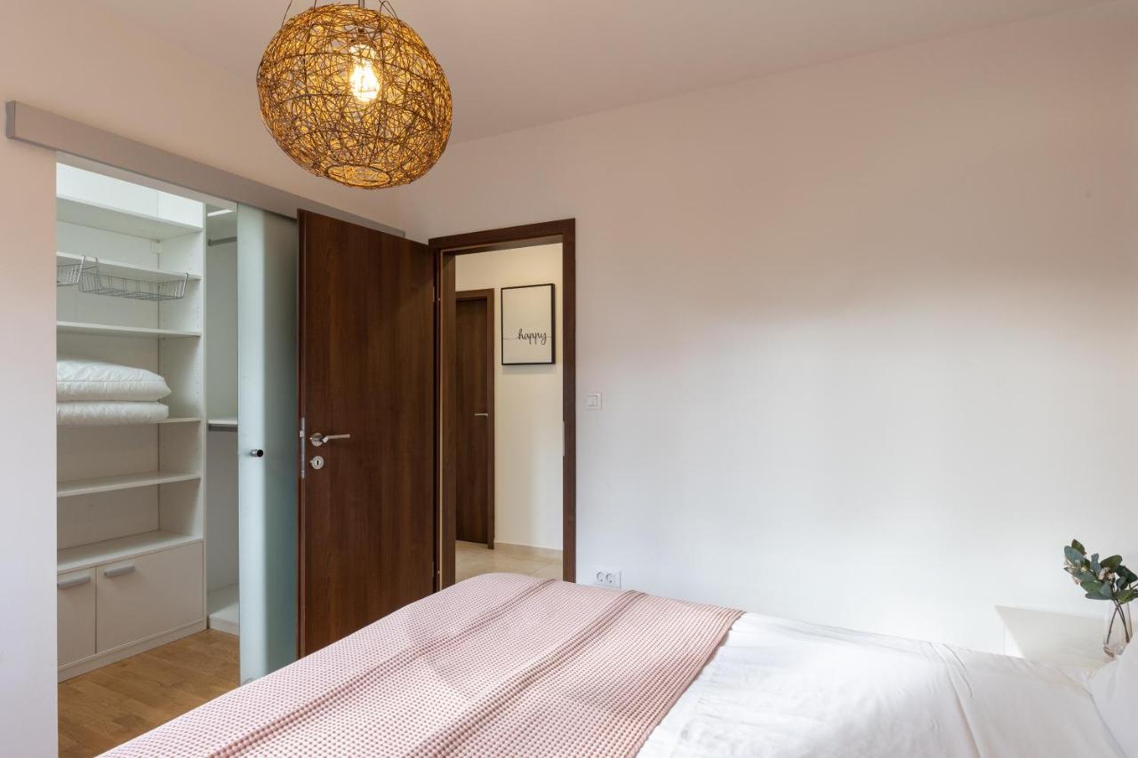 ドゥブロブニクO'Lord - Luxury Sea View Apt Near Old Townアパートメント エクステリア 写真